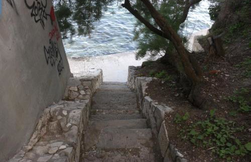 Meje seafront suite - Photo 39