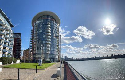 Stunning Thames View 2-Bedroom Apartment 2 Baths & 2 Balconies Sleeps 6 - Foto 51