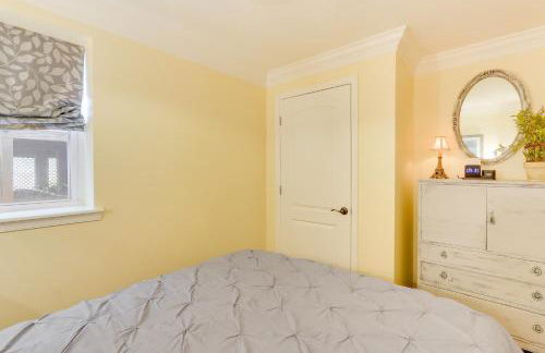 Rocky Vines Wine Country Retreat with Fire Pit - Foto 17