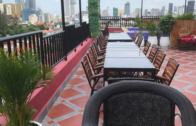 Daun Penh Palace Boutique - Photo 40