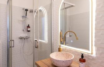 Le Hirvi - cocon zen et épuré à 10min Vieux Lyon - Foto 28
