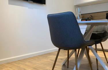 Studio calme avec Parking accès rapide Eurexpo Le Chasseland - Foto 11