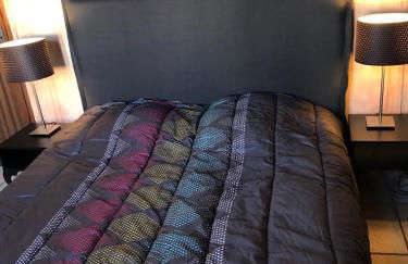 La maison sur la place dans Aigues Mortes - Foto 35