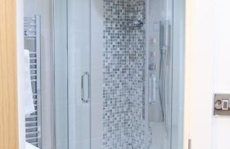 Executive Bright and Airy Studio Apartment in Sydenham - Foto 10