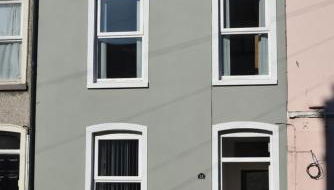 3 bed terrace in Donaghadee town centre 1 min walk to shops and beach - Foto 1