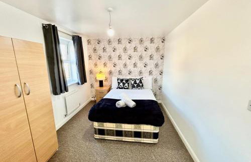 Mannys Apartment - Nice & Cozy 4Bed Flagship Lodge - Photo 12