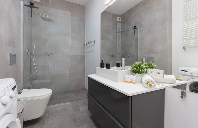 Warsaw Apartment Jurajska by Renters - Photo 16