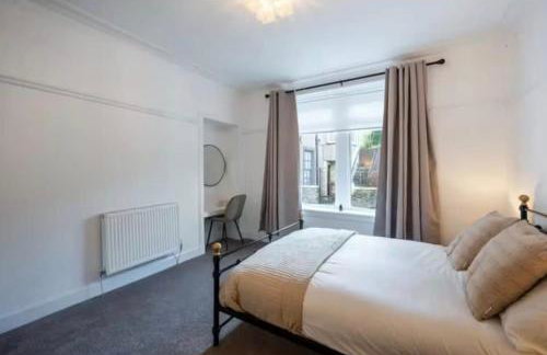 Coastal Nest - Cosy flat in Irvine town centre - 5 minute drive from beach - Foto 3