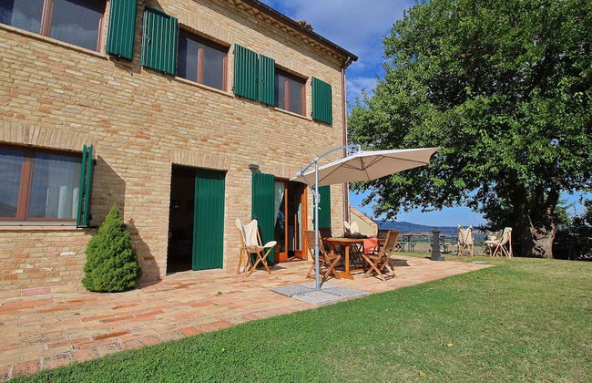 Cottage in Montelabbate With Pool & Forest - Foto 34