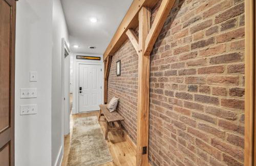 Moore on Main - Foto 33