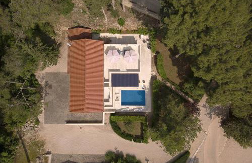 Private luxury Villa BIANCO on Solta for up to 10 persons, heated pool, free parking, very close to the beach! FREE Kajak & Mountainbikes, GREAT living area & privacy! - Foto 23