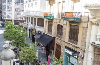 Valencia Just in the Middle - Photo 15