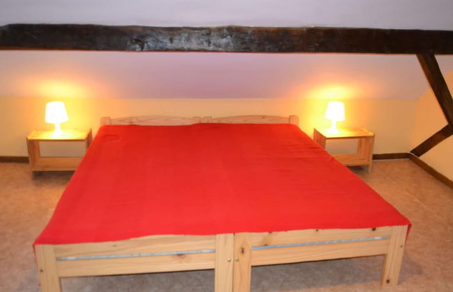 Well Kept Gite, Short Distance From the River and Forest - Foto 7