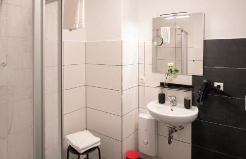 Weberhof Ferienapartments -haustierfreundlich- in Rostrup am Westufer des Zwischenahner Meers - Foto 2