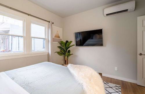 Stay Portland - Well-Preserved Quintessential 1922 Craftsman - Photo 30