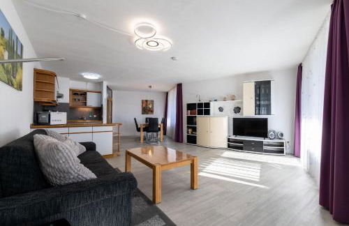 Ferienwohnpark Immenstaad am Bodensee Zwei-Zimmer-Apartment 53 17 - Foto 2