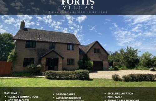 The Fortis House, Bournemouth, with Swimming Pool and Hot Tub Jacuzzi - Foto 1