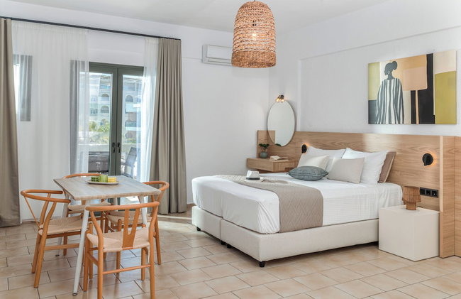 Arlen Beach Hotel - Photo 32