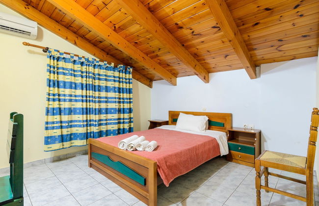 Regina Apartments - Photo 8