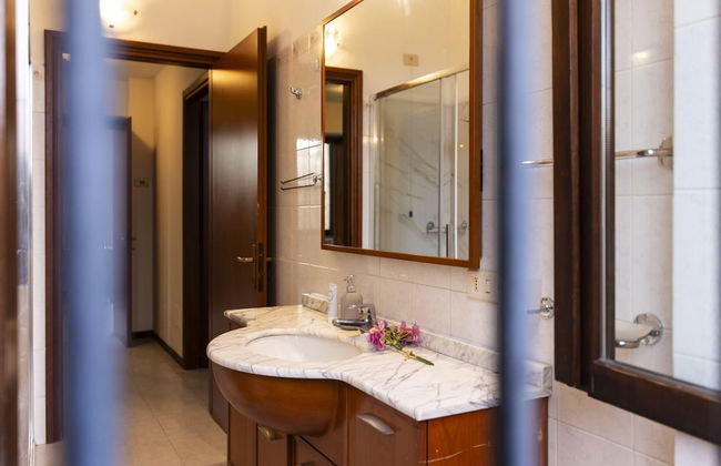 Erba 6 in Baranzate With 1 Bedrooms and 1 Bathrooms - Foto 35