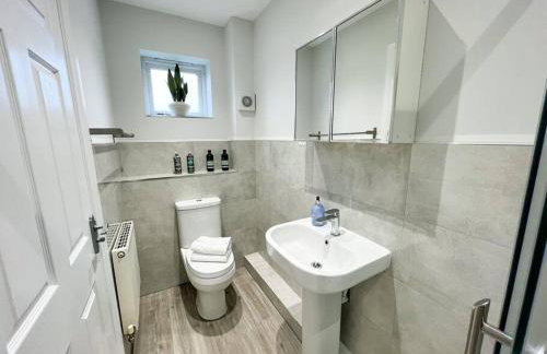 2 Bedroom Apartment, Free Parking, WiFi & Netflix - Foto 14