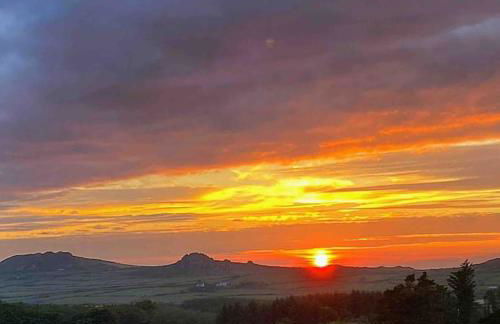 Charming coastal cottage - pet friendly! - Photo 3