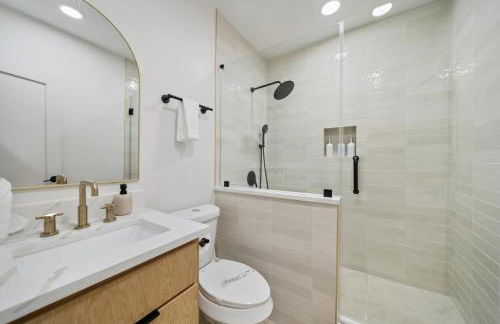 Mediterranean Villa #3 at East Downtown - Foto 15