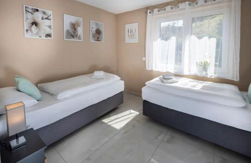 Blue Sky Flat, Apartment, 73qm, bis 6 Personen, Neubau Süd-Balkon mit Lounge-Möbeln, Schwarzwald-PLUS inkl 80 Gratis-Attraktionen täglich - Photo 18