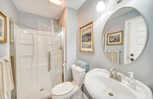 Bright Kitty Hawk Home with Hot Tub, Walk to Beach! - Foto 20