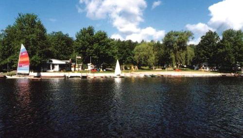 Lakefront Accommodation with Access to Outdoor Activities in Wells, Vermont - Foto 5