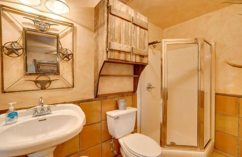 Rural Texas Villa with Hot Tub - Horses Welcome! - Foto 33