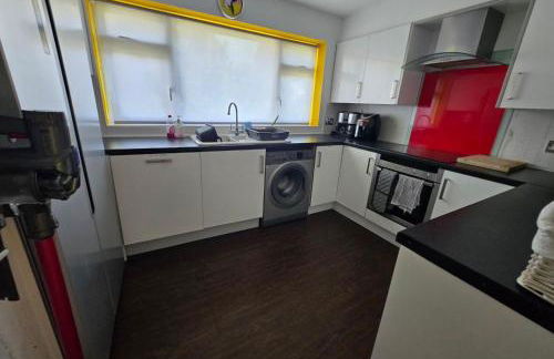 3 Bed House Stunning Views And Free Parking - Foto 96