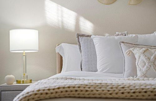 Designer Apt w Jacuzzi Walk To Casino & iMax - Foto 20