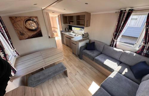 3-Bedroom Swift Caravan - Located in Uddingston, Glasgow at Maryville Caravan Site - Photo 22