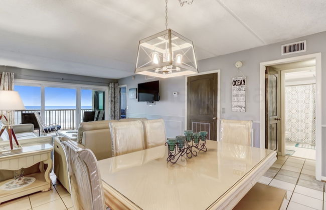 Comfortable Condo With Beautiful Ocean view by RedAwning - Foto 24