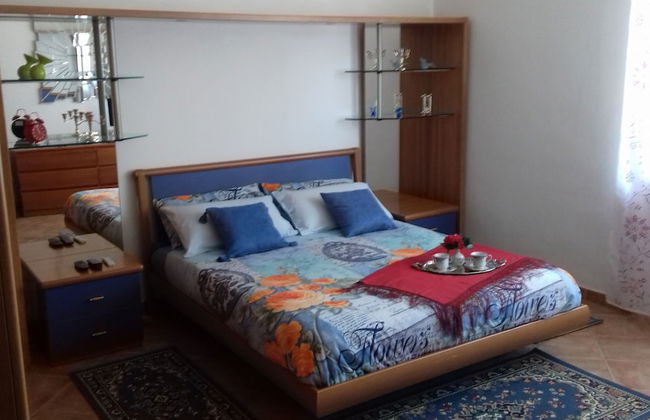 Arona-lake Maggiore Apartment in Quiet Area Suitable for Families - Foto 8