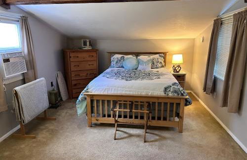 The Perch - Riverfront, Starlinks WiFi & Hot Tub - Photo 13