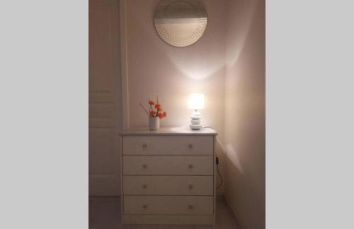 Appt 1 à 4 pers Cocoon,1,500 km sortie auto, 3 km Ctre Mâcon, PKG cour privée - Foto 4