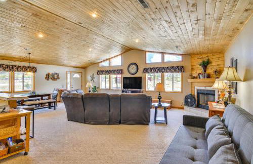 Spacious Buena Vista Home with Fire Pit Near Skiing! - Foto 1