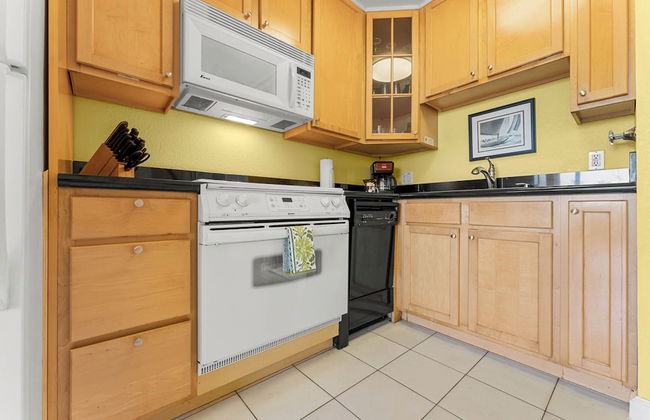 Maui Vista 1210 by Maui Rental Group - Photo 3