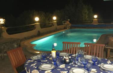 VILLA VITTORIA with LARGE PRIVATE HEATED SWIMMING POOL COMPLETE with HIDROMASSAGE FOR EXCLUSIVE USE , SEA and BEACH VIEW, 150 METERS FROM THE BEACH, POOL SURFACE 60 mq, POOL DEPTH 140 cm , FREE PARKING AND WIFI - Foto 11