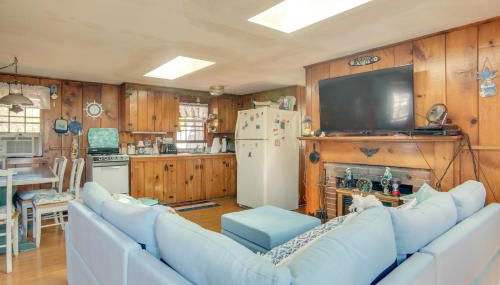 Family-Friendly Home! Walk to Sea Street Beach - Foto 4