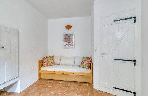 Lefkes Village Living - Photo 20