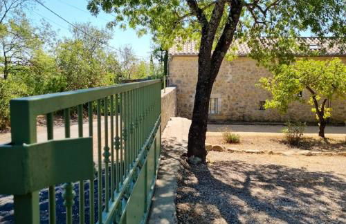 Villa charmante à Lussan avec piscine privée et jardin closa - Photo 8