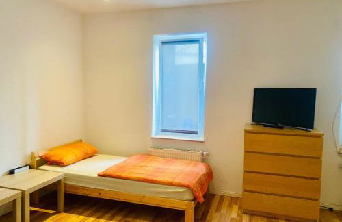 Komplettes Monteur Haus - Foto 12