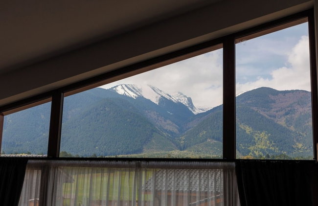 Villa Raphael near Pirin Golf Resort - Photo 25