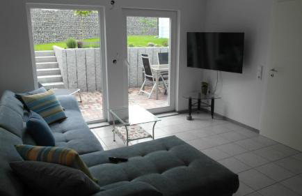 Casa Elea, die Ferienwohnung mit Terrasse und Garten am Tor zum Bodensee - Foto 12