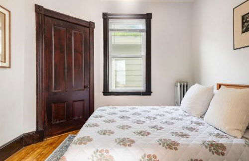 Knock on Wood - Airy Charm in Heart of Downtown - Foto 25