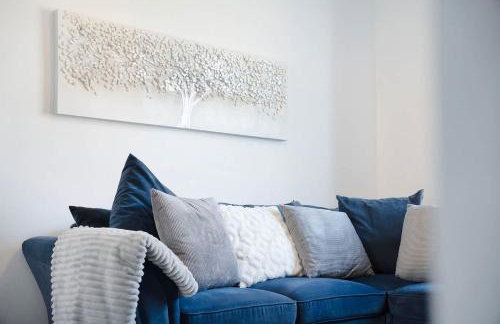 Family-Friendly 2BR Close to Durham City - Foto 27