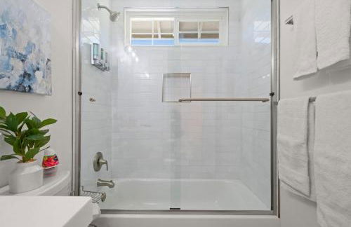 Fun Family Retreat Games, Massage Chair & Yard - Foto 32